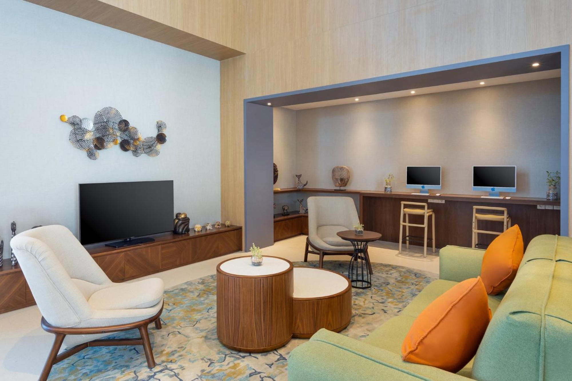 Holiday Inn Lampung Bukit Randu By Ihg Bandar Lampung Exteriör bild